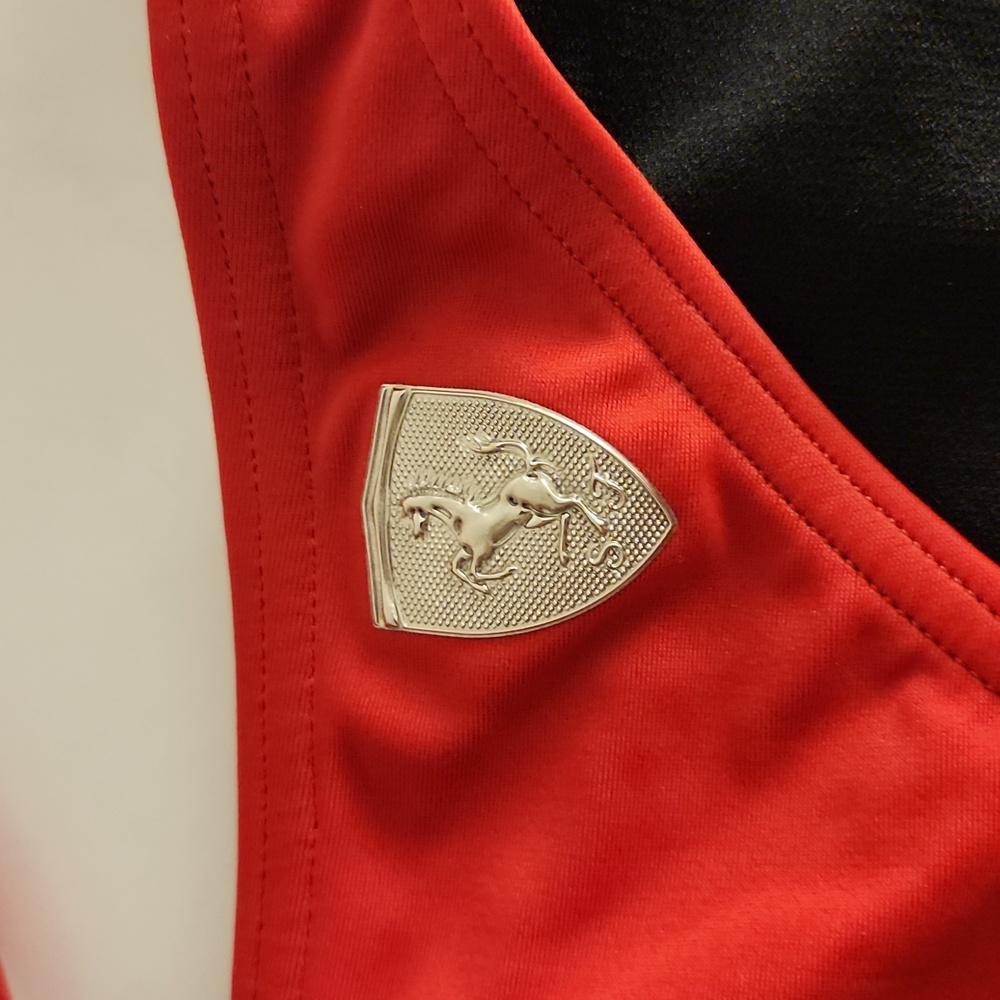 Red Ferrari x Puma bikini - Picture 3 of 5